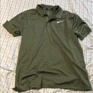 Nike Men's Green Polo Shirt